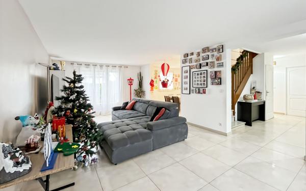 Maison à vendre    7 pièces • 166,20 m2 Cergy