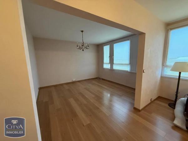 Appartement à louer 3 pièces 87.8m²