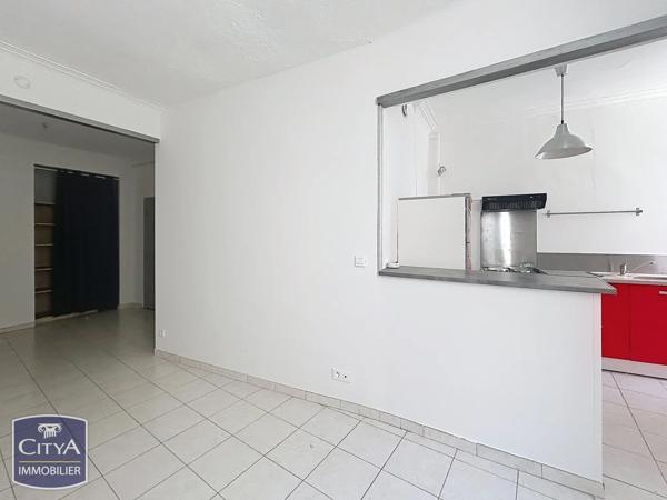 Appartement à vendre 1 pièce 32m² Nîmes (30000)