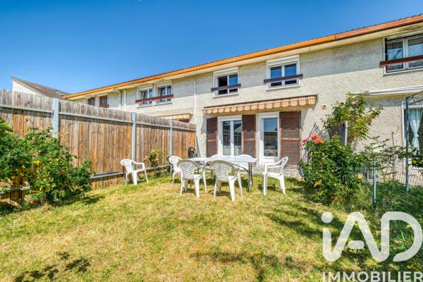 Maison à vendre 4 pièces 76,6 m² Stains