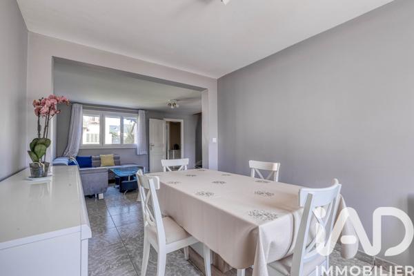 Maison à vendre 4 pièces 76,6 m² Stains
