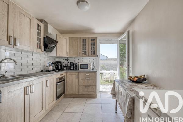 Maison à vendre 4 pièces 76,6 m² Stains