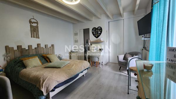 Propriété de charme avec accès direct à la rivière ,suite parentale, 3 chambres, dépendances et jardin clos