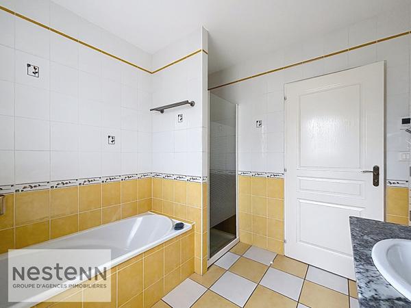 Maison de plain-pied 5 pièces à vendre à Challans - Proche centre et écoles