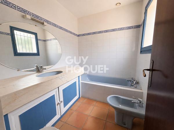 Villa en 4 faces de 138 m² sur 461 m² de parcelle