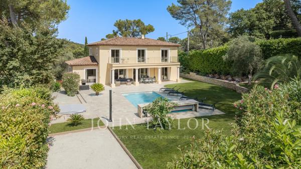 Mougins - Domaine sécurisé- au calme absolu