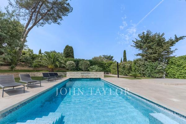 Mougins - Domaine sécurisé- au calme absolu