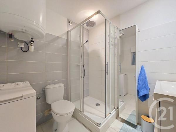 Appartement F2 Bis à vendre  3 pièces - 40,09 m 2   LE GOLFE JUAN  - 06