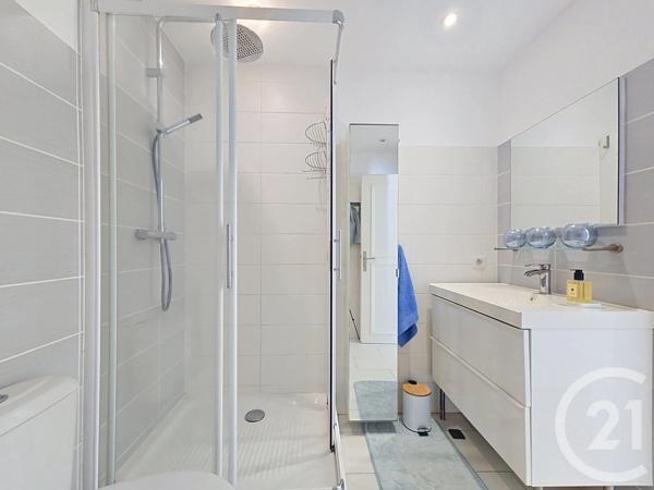 Appartement F2 Bis à vendre  3 pièces - 40,09 m 2   LE GOLFE JUAN  - 06
