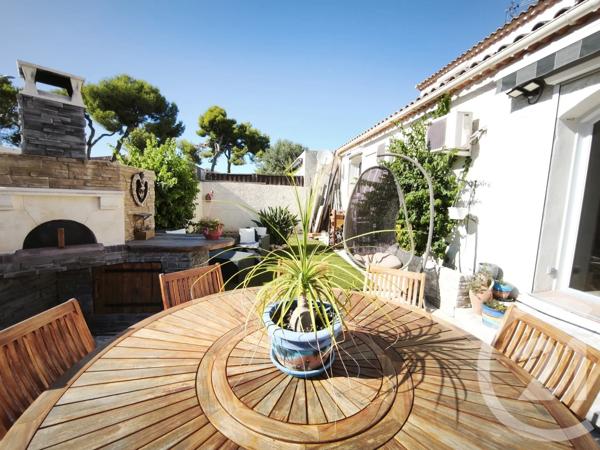 Maison à vendre  3 pièces - 84 m 2   MARIGNANE  - 13