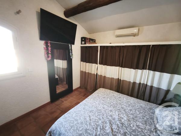 Maison à vendre  3 pièces - 84 m 2   MARIGNANE  - 13