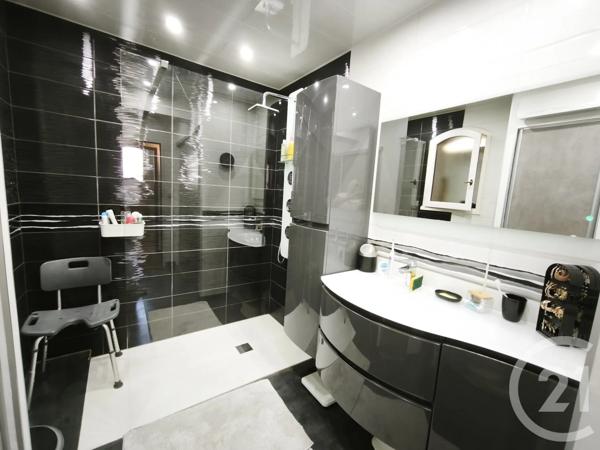 Maison à vendre  3 pièces - 84 m 2   MARIGNANE  - 13