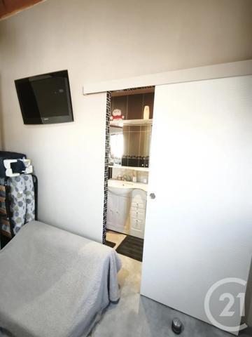 Maison à vendre  3 pièces - 84 m 2   MARIGNANE  - 13