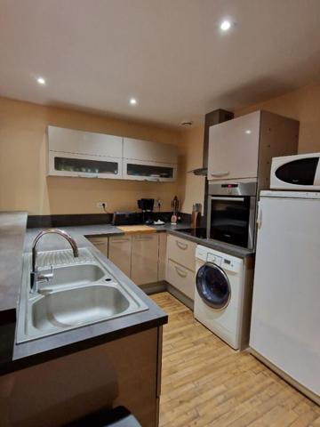 ETAMPES - SAINT PIERRE