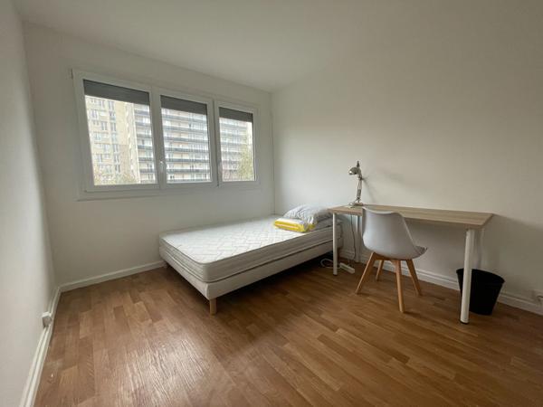 RENNES VILLEJEAN - Chambre meublée en colocation dans appartement refait à neuf !