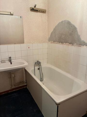 Appartement T4 de 84m2 avec grand balcon terrasse