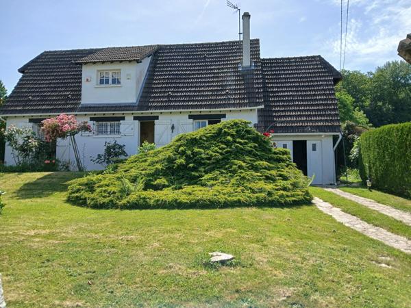 La chapelle longueville, dans un environnement calme,  maison avec garage