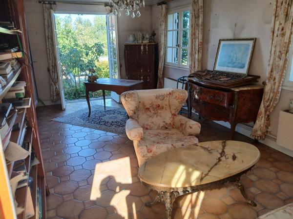 La chapelle longueville, dans un environnement calme,  maison avec garage