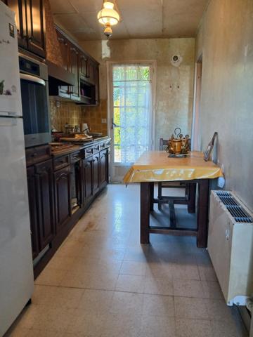 La chapelle longueville, dans un environnement calme,  maison avec garage