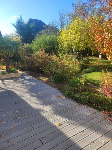 Maison spacieuse à vendre à Saint-Avertin - 5 chambres, jardin et garage