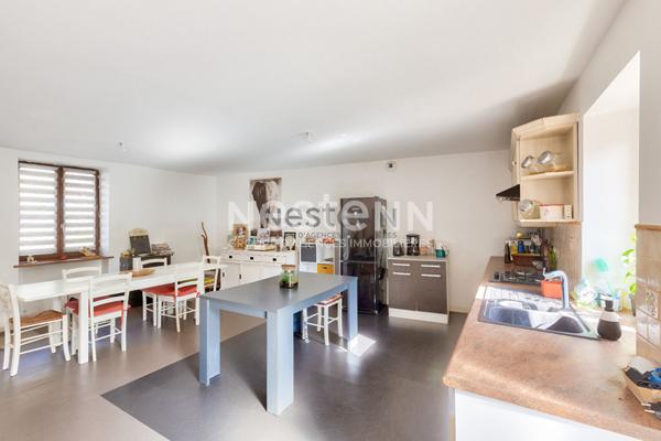 Maison en pierres Hyper centre de Lamballe 4 chambres -Terrain d'environ 1000 m²