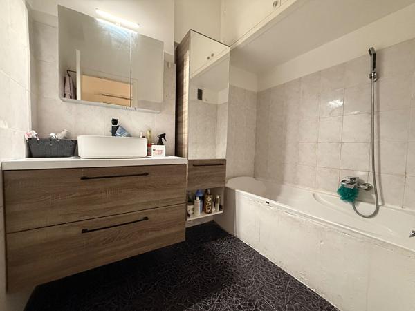 Appartement Nice Cimiez 3 pièces 68 m2 Parking et Cave