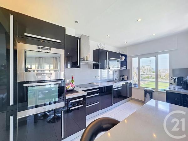 Appartement F3 à vendre  3 pièces - 75,60 m 2   CANNES  - 06