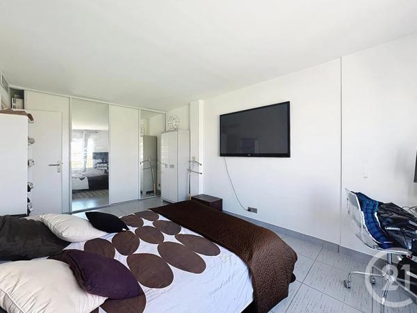 Appartement F3 à vendre  3 pièces - 75,60 m 2   CANNES  - 06