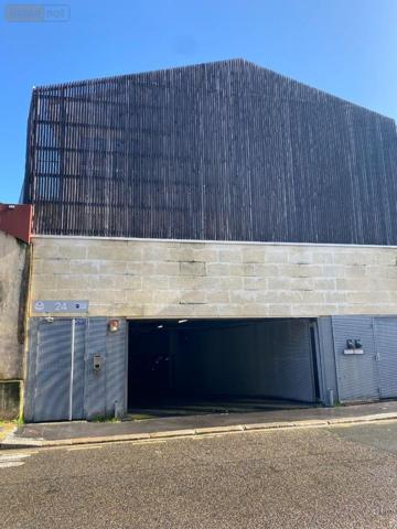 Parking à ciel ouvert à vendre à Bordeaux en Gironde (33300), ref : 015/740