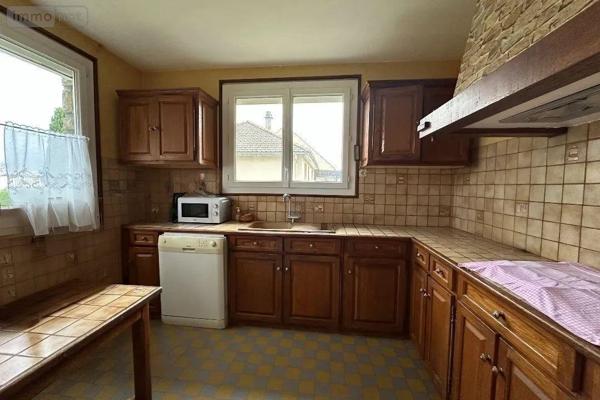 Maison à restaurer à vendre à Franqueville-Saint-Pierre en Seine-Maritime (76520), ref : 014/966