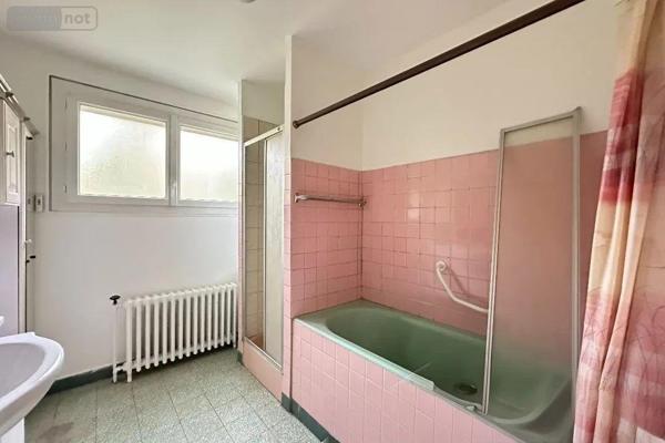 Maison à restaurer à vendre à Franqueville-Saint-Pierre en Seine-Maritime (76520), ref : 014/966