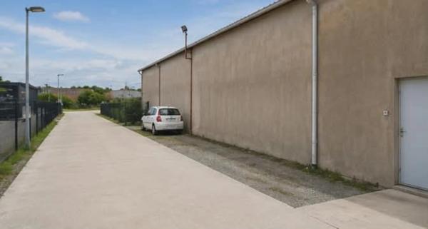 À LOUER – BÂTIMENT D'ACTIVITÉ 160 m² – SECTEUR CAP NORD – REDON