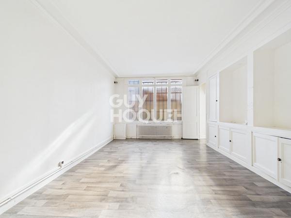 À vendre : Superbe appartement 5 pièces de 111 m² à Elbeuf, quartier Le Butor - Champ-Fleuri - Sainte-Clotilde