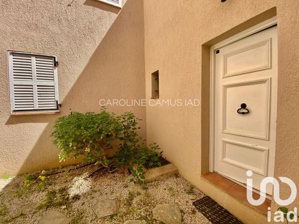 Appartement 3 pièces de 48 m² à Six-Fours-les-Plages (83140)