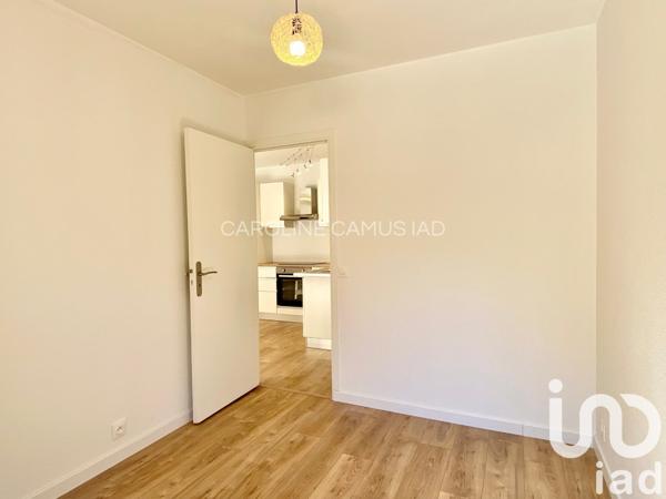 Appartement 3 pièces de 48 m² à Six-Fours-les-Plages (83140)