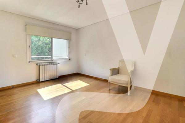 Chennevières-sur-Marne à la limite de La Varenne - Maison familiale de 6 pièces - 94430 Chennevières-sur-Marne - Réf 192
