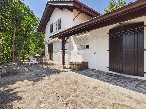 Hasparren - Vente Maison - Vue sur le Mont Ursuya