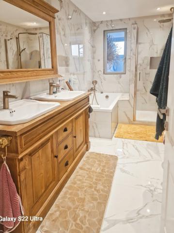 Appartement haut de gamme avec splendide vue mer BASTIA (20)