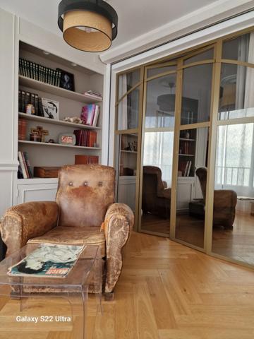 Appartement haut de gamme avec splendide vue mer BASTIA (20)