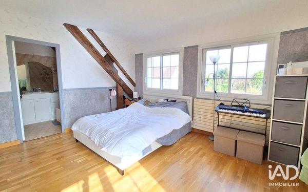 Maison à vendre 6 pièces 259 m² Luisant