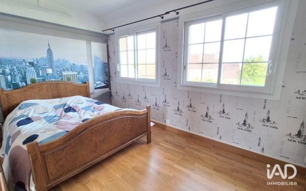 Maison à vendre 6 pièces 259 m² Luisant