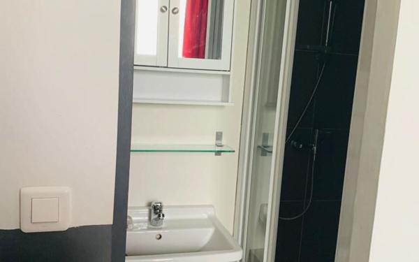 Appartement à vendre    1 pièce • 11 m2 Nice