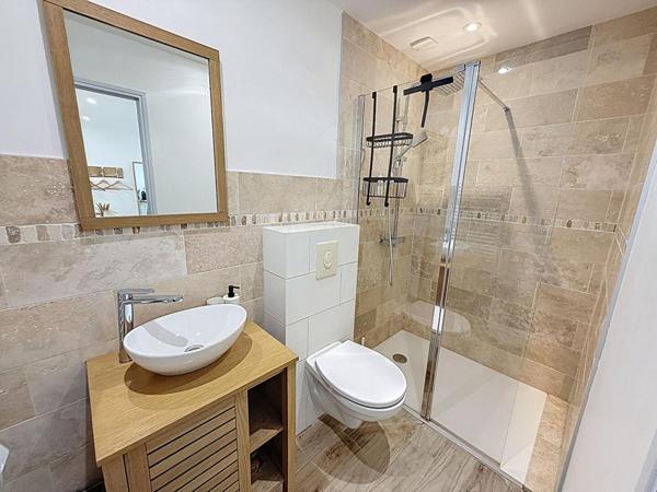 Maison de 175 m² avec T2 indépendant · Terrain 1 100 m² · Elven · 15 min de Vannes
