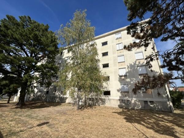REZE PROXI 8 MAI APPARTEMENT T4 DE 73 M² 189 000 € FAI REF 3547GC – nantes Sud Immobilier