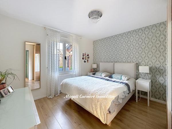 Bédée (35137) Jolie maison familiale 5 pièces + mezzanine avec piscine