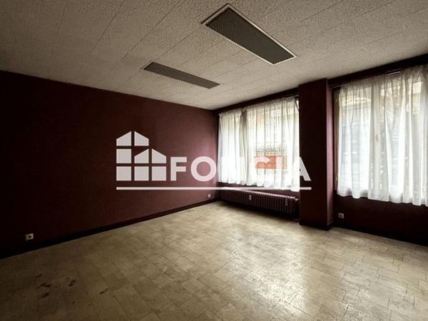 À vendre Local commercial 451 m² - Saint-brieuc 22000