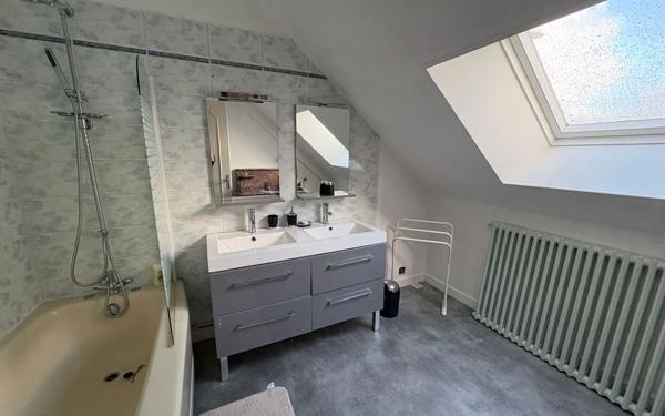 Maison à vendre    6 pièces •  Saint-Brieuc