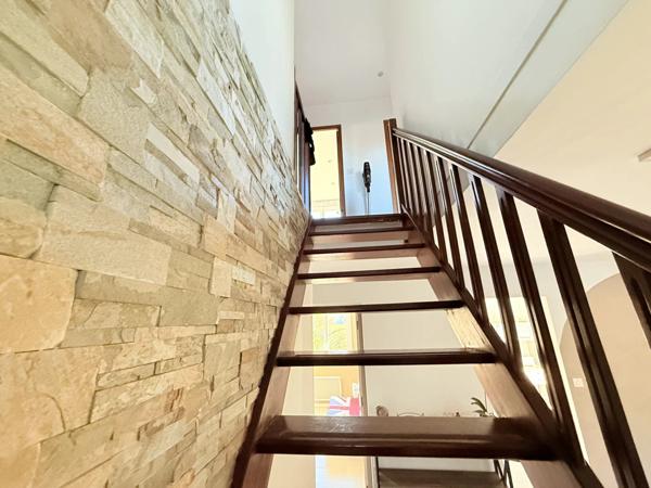 Vente Villa 5 pièces 140 m2 à Pourrières