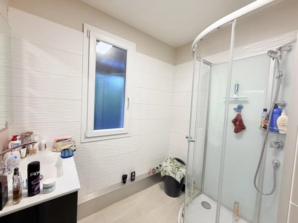 Vente Villa 5 pièces 140 m2 à Pourrières