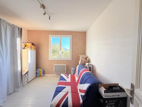 Vente Villa 5 pièces 140 m2 à Pourrières